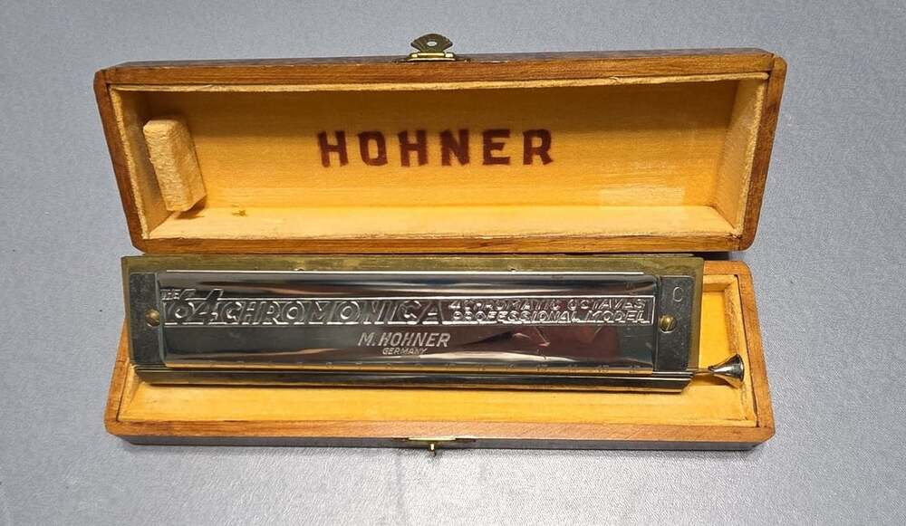 Hohner The 64 Chromonica Harmonica Nr 280 Key of C Professional Model